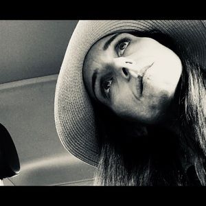 Meet your Posher, Deanna